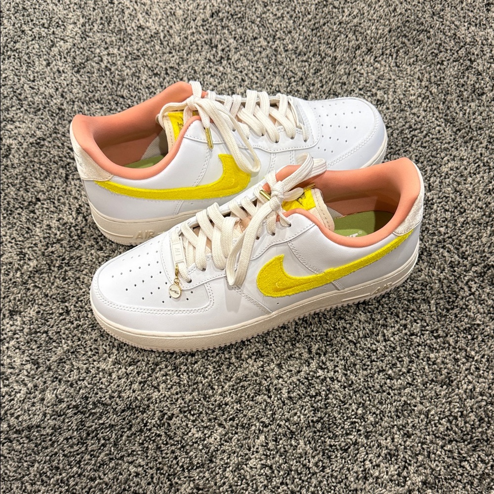 Nike Air force Women’s Shoes